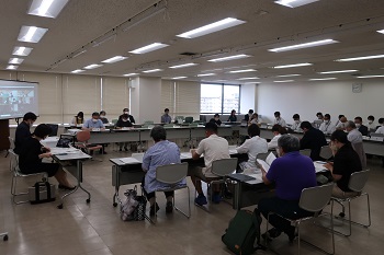 第38回子ども・子育て会議 会議風景