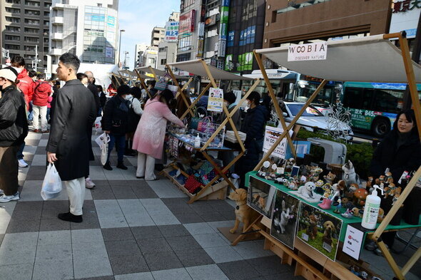 えきひろマルシェの様子