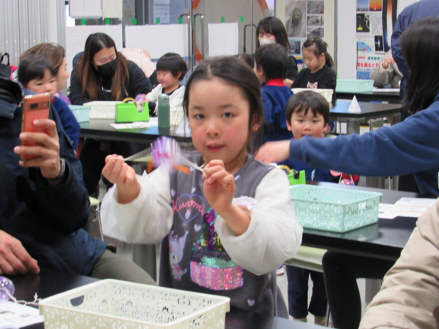 ビューン!カプセルコマ