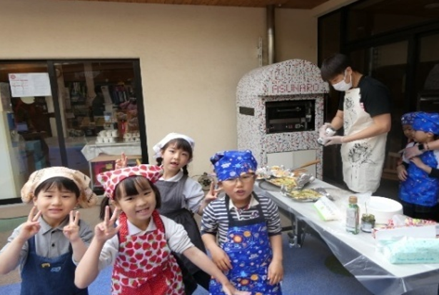 子供たちと馬