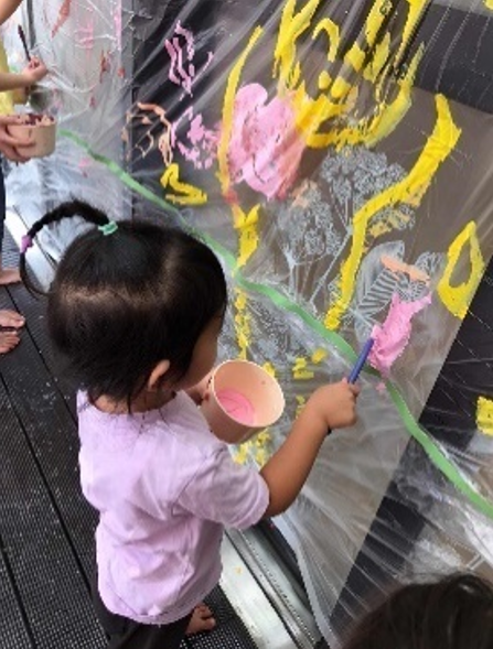 子供たちと馬
