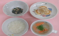 1歳頃の食事写真