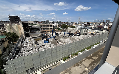 二上小学校既存校舎等解体工事の写真