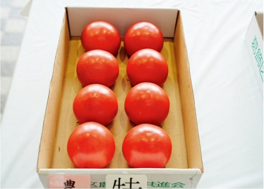 杉浦さんが出品したトマト（大）の写真